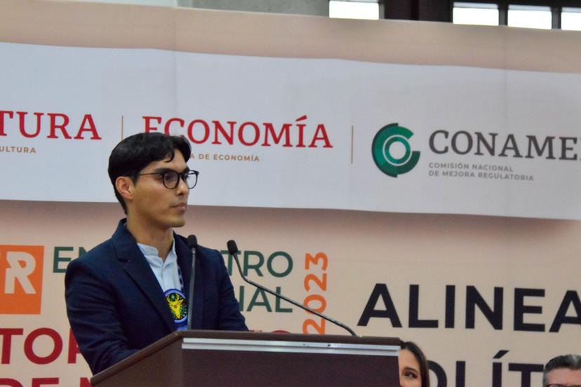 Ponencia en el centro cultural Los Pinos - 2